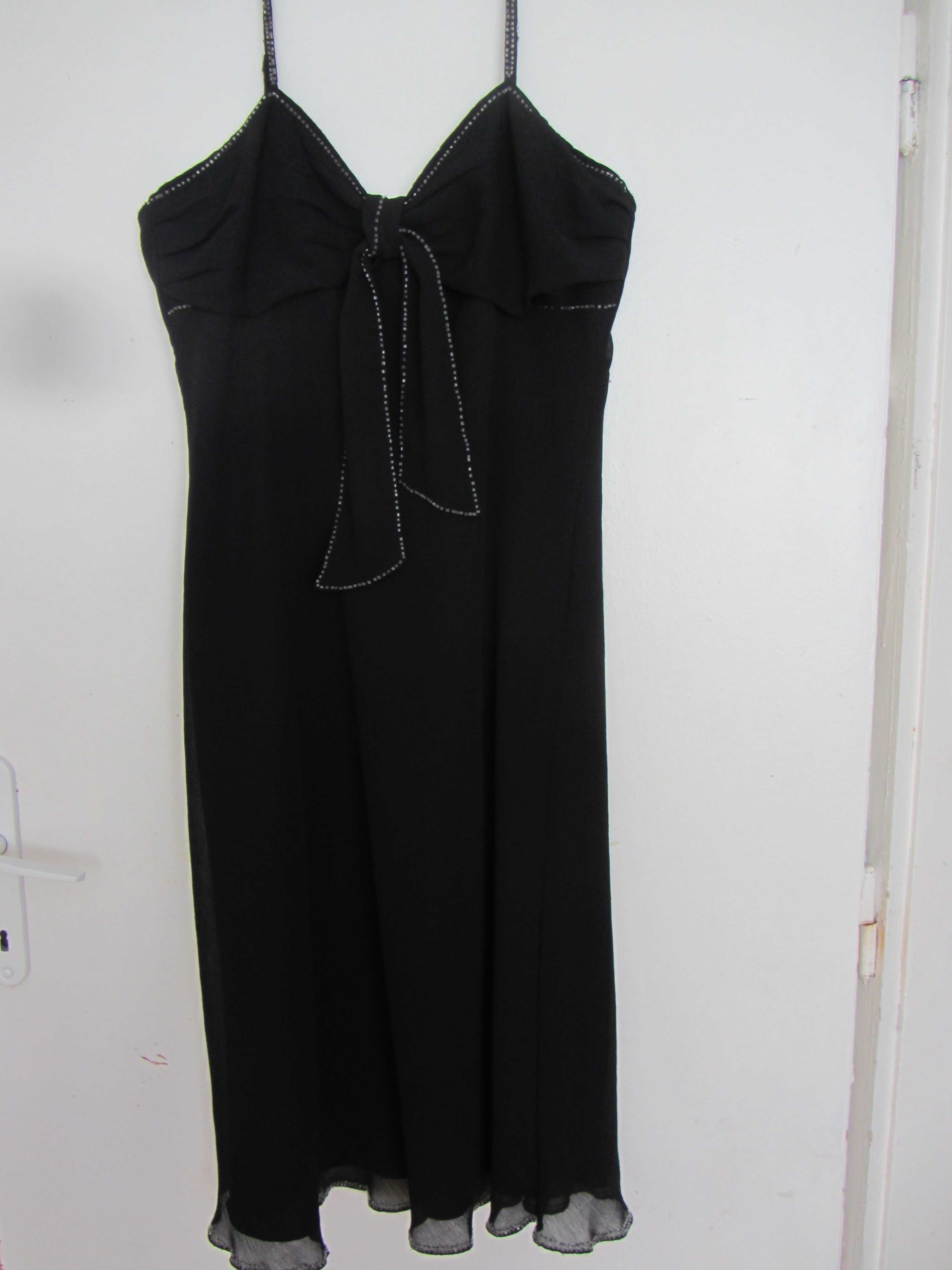 Дамска официална черна рокля с презрамки размер 44