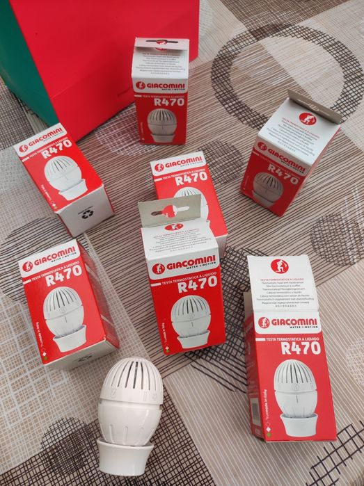 Радиаторни термоглави GIACOMINI  R470