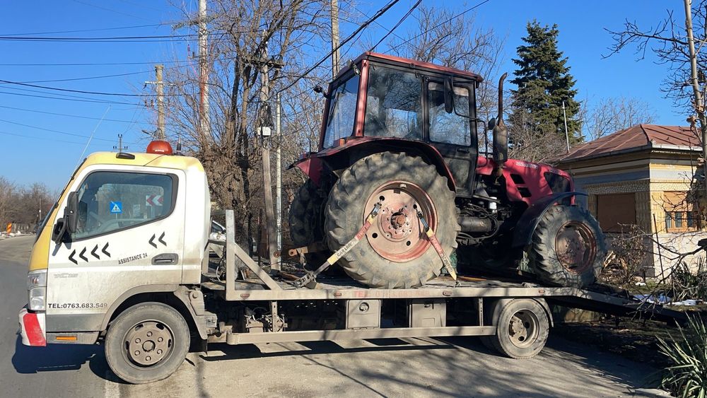 Tractari auto dube utilaje Transport moto Platforma Asistenta Rutiera