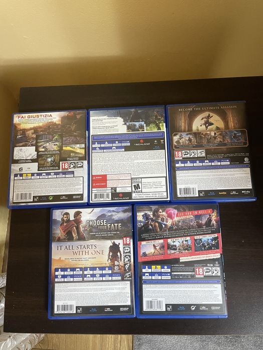Vand jocuri PS4.