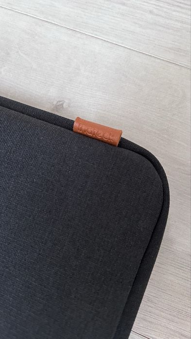 Husă laptop Inateck – nouă, căptușeală moale, protecție