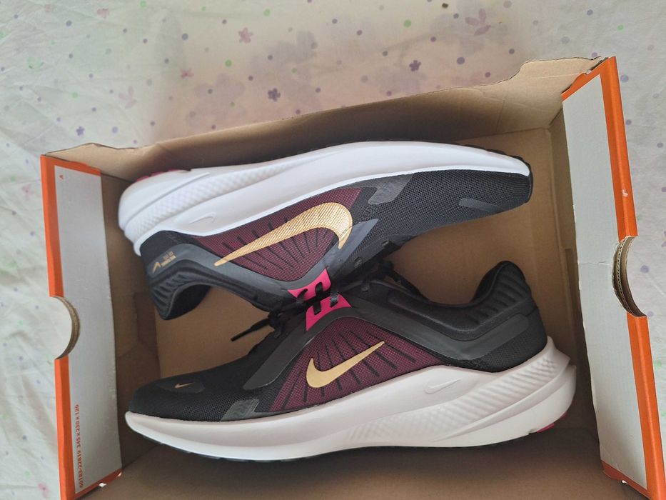 Чисто нови мъжки маратонки NIKE CUEST
