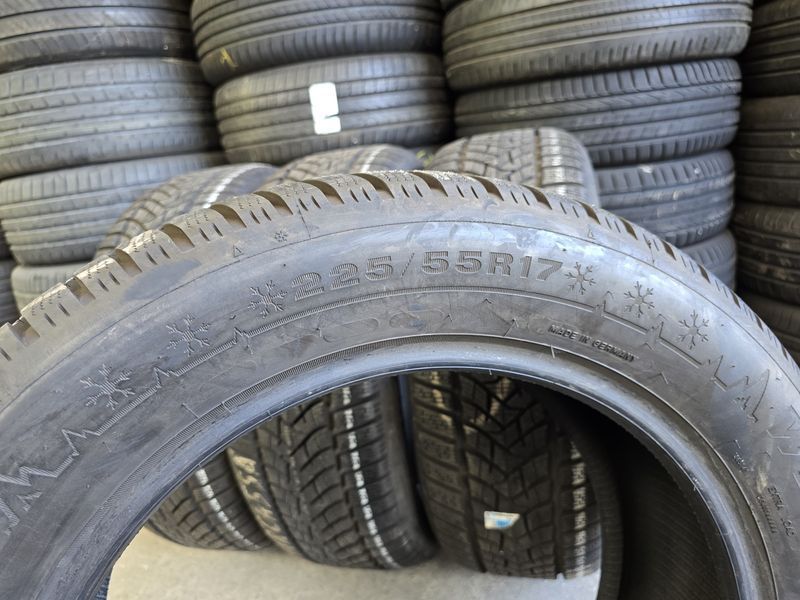 225/55/17 DUNLOP 4бр