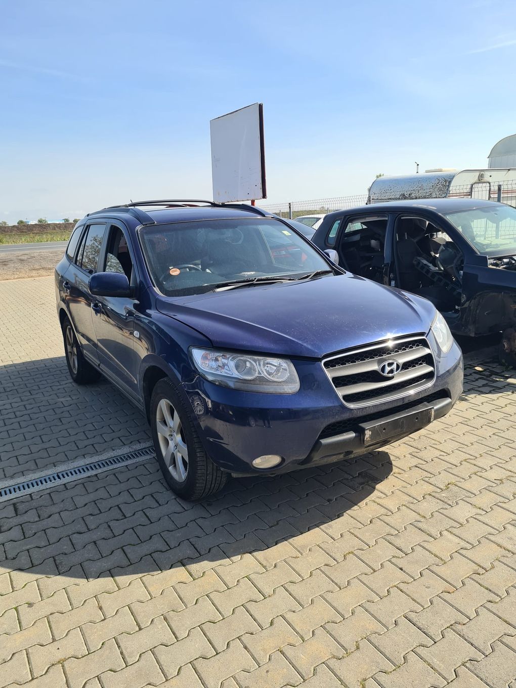 Dezmembram Hyundai Santa Fe 2.2CRDI din 2009