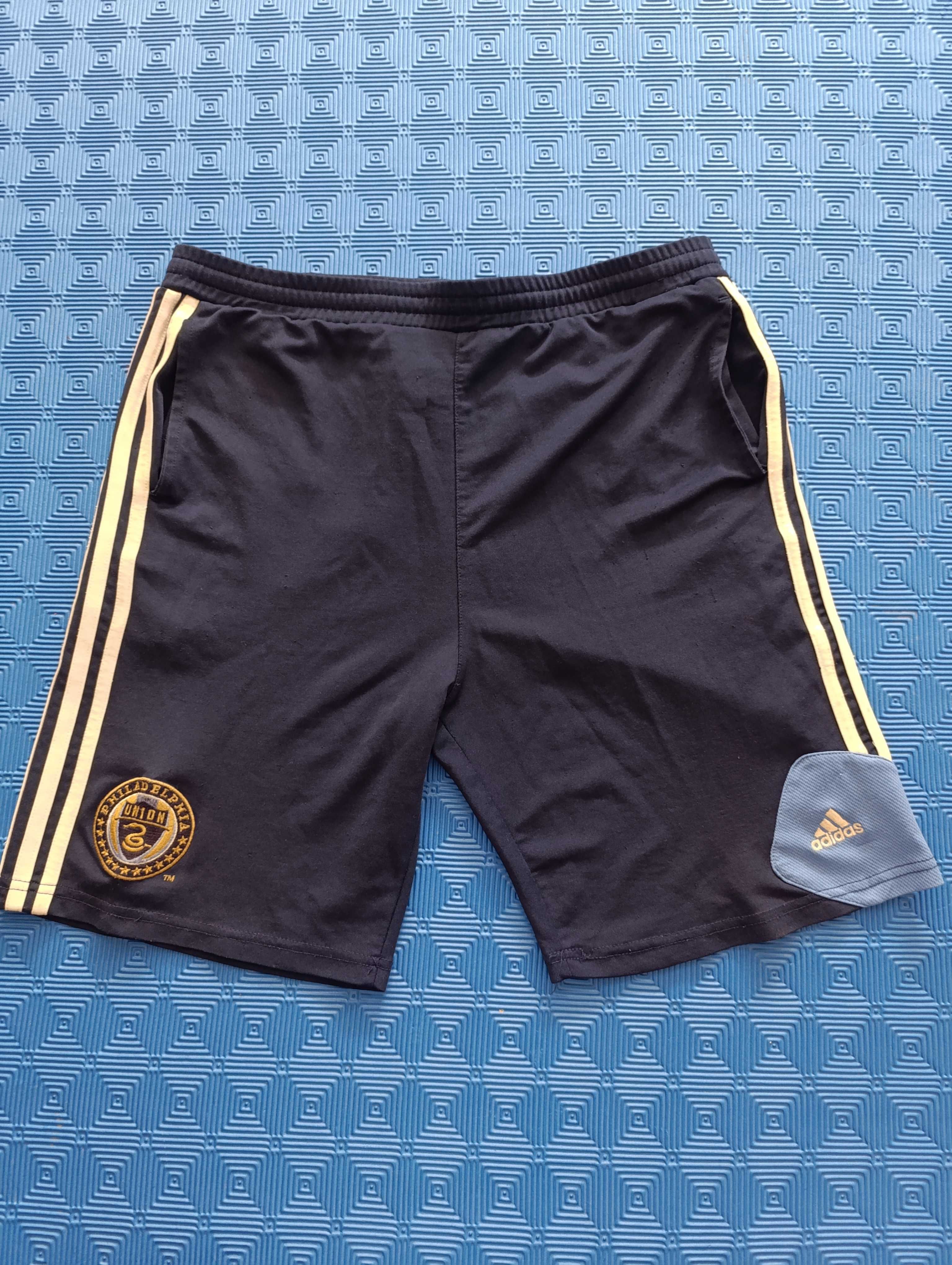 Къси панталонки Адидас р.М (adidas)