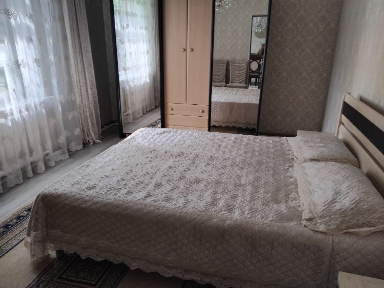 Продам 2-х спальнюю кровать