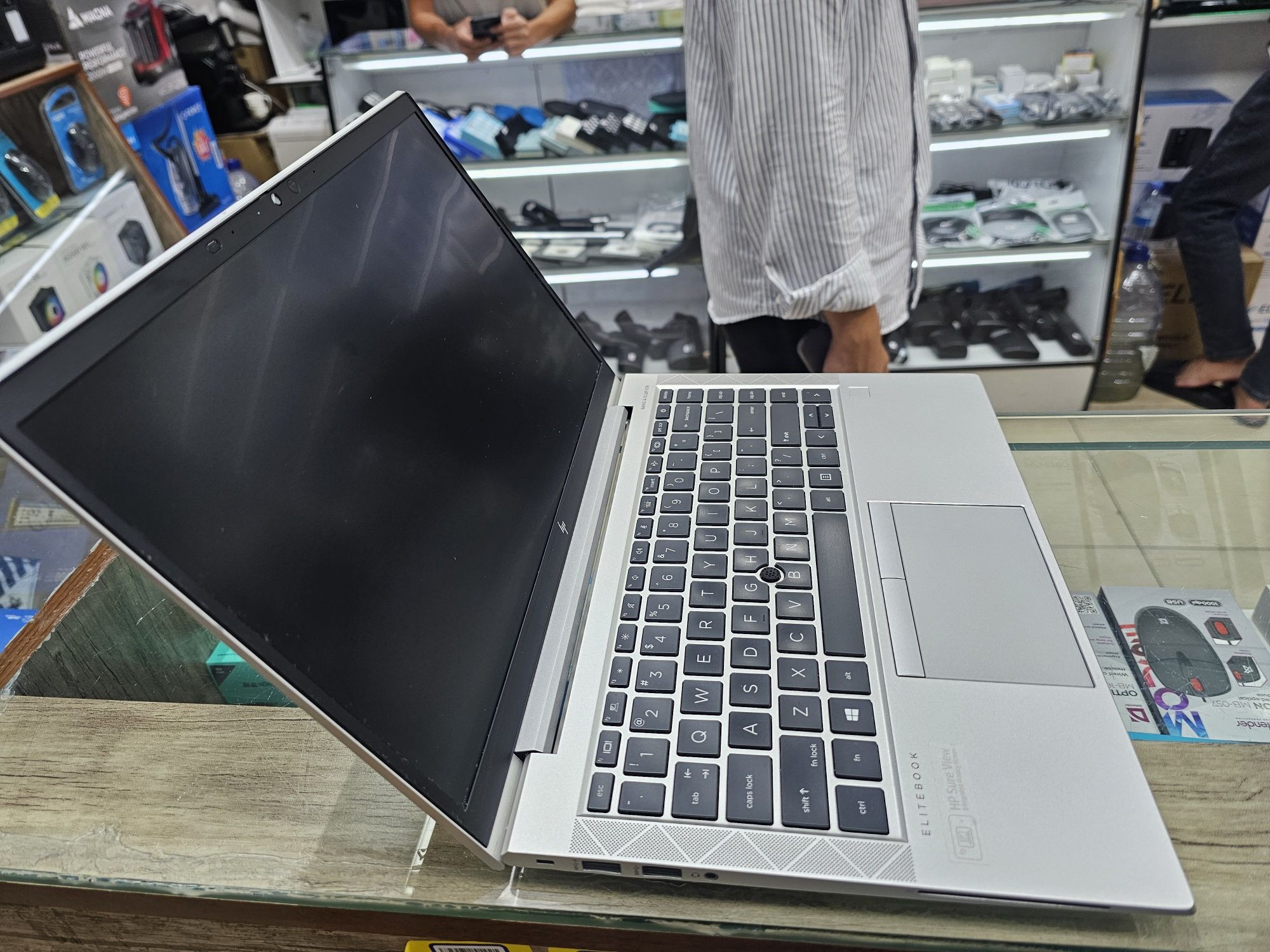 HP EliteBook Ryzen 7 14 дюймов