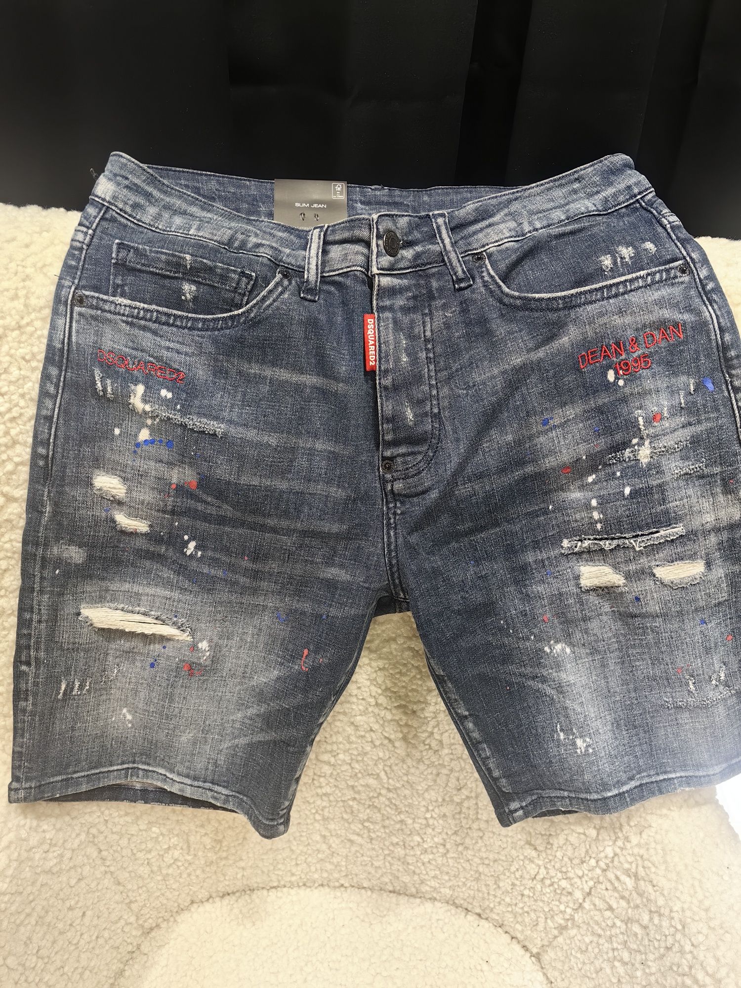 Dsquared2 - летни мъжки дънки