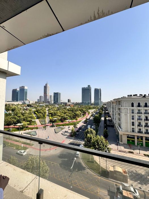 СРОЧНО!ПРОДАЁТСЯ КВАРТИРА 5/8/8 в Tashkent City 
Ж/К Gardens Residence