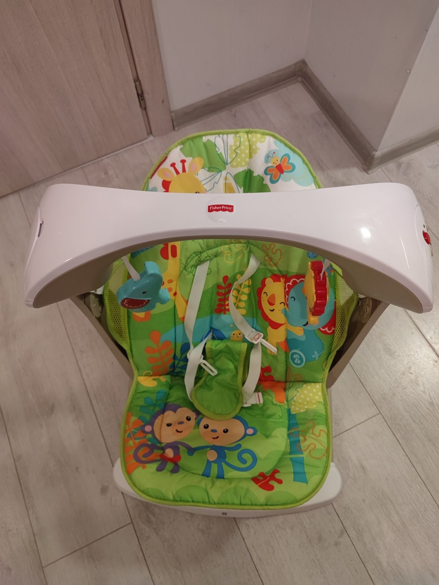 Бебешки люлеещ шезлонг Fisher Price Приятели