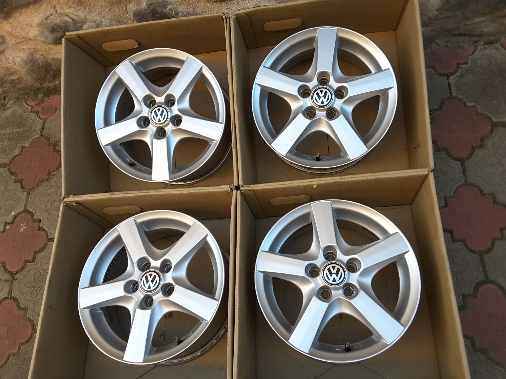 jante aliaj 15; 5x100; Vw Polo, Polo Cross, Skoda Fabia, Rapid, Scala