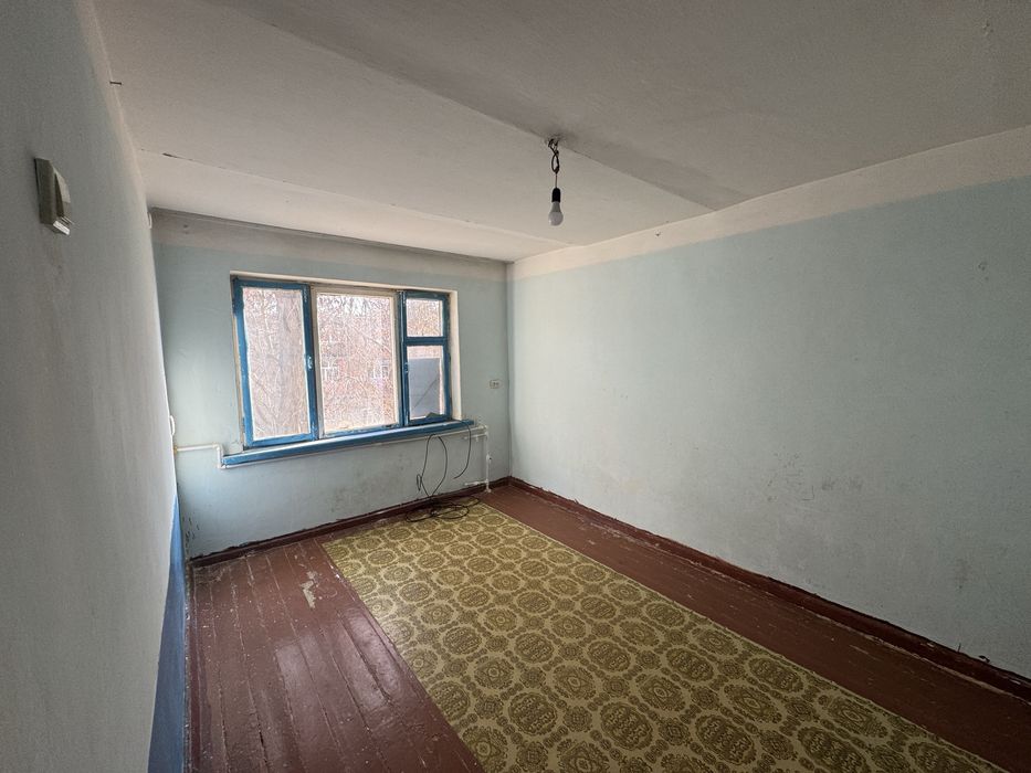 To’ytepada srochno remontsiz 1 xonali kvartira sotiladi!