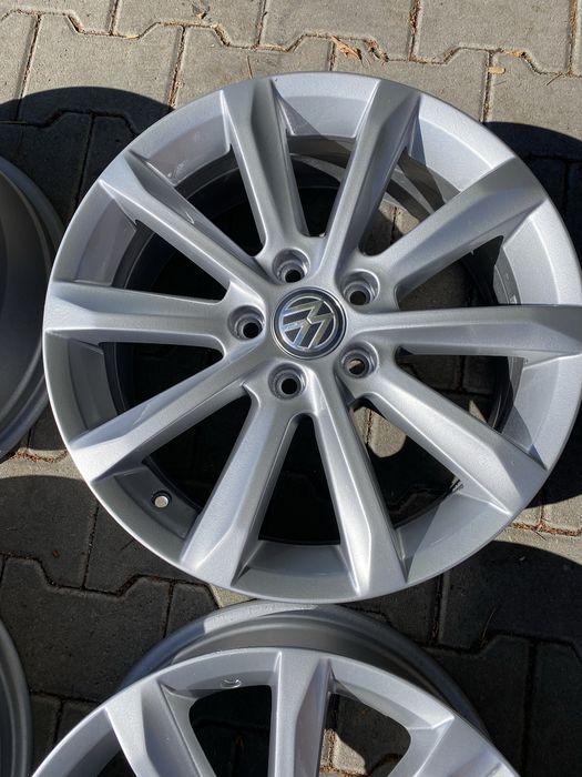 Jante origi 17 5 112 Wv Passat  Tiguan Golf 5 6 7 8 Audi Skoda Seat