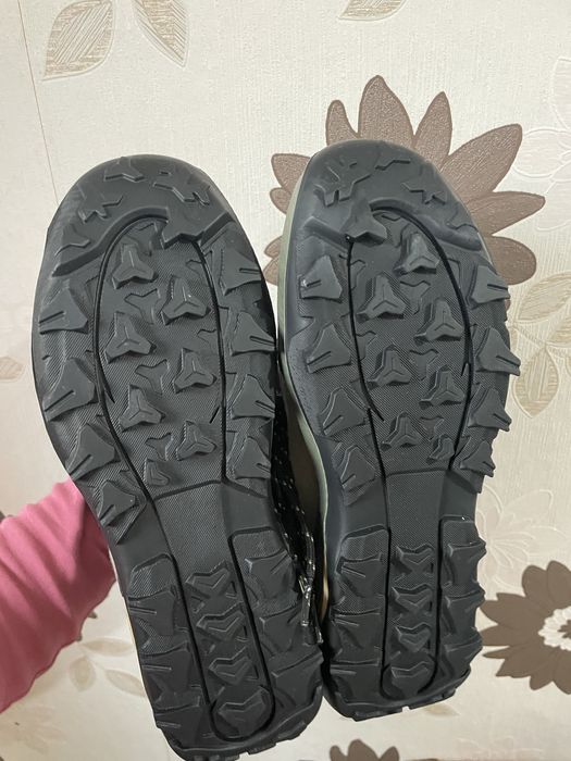 Ghete dama marinea 39, noi