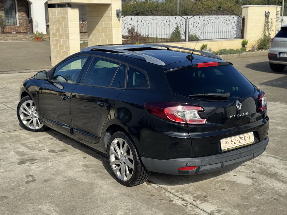 Megane bose piele trapa lineasisst