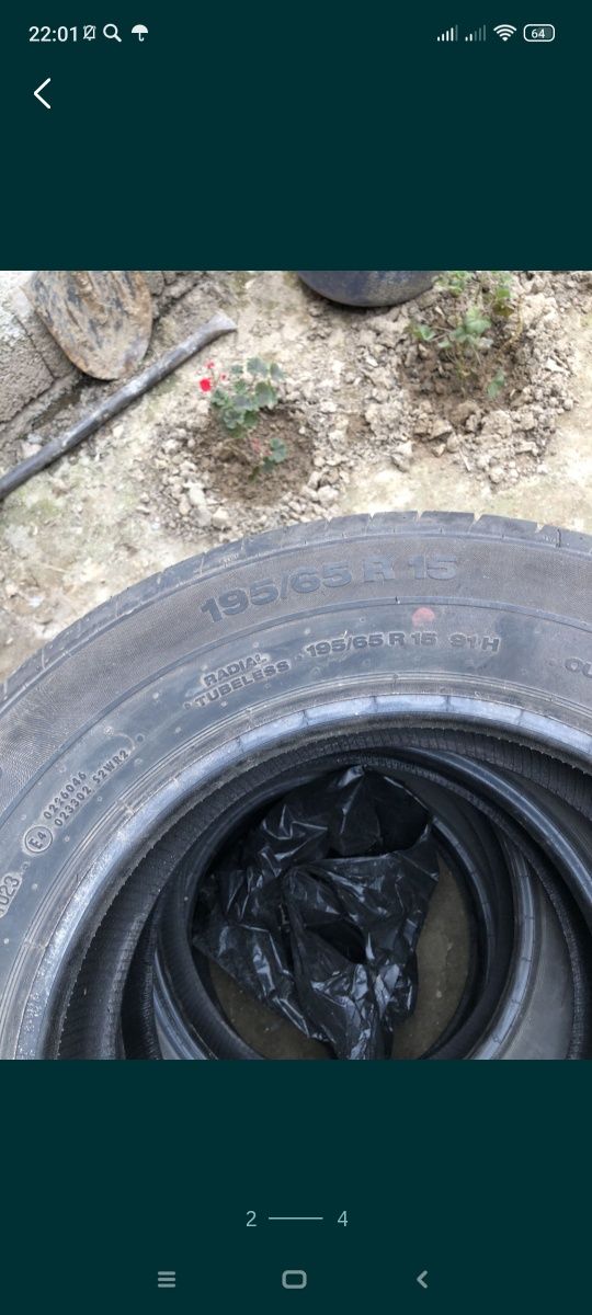 Здравствуйте продаю покрышки на Кобальт
