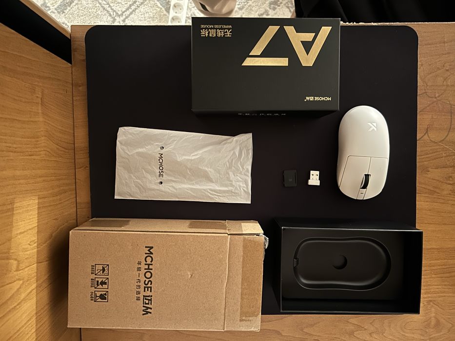 Продам мышь mchose a7 ultra + коврик для мыши steelseries.