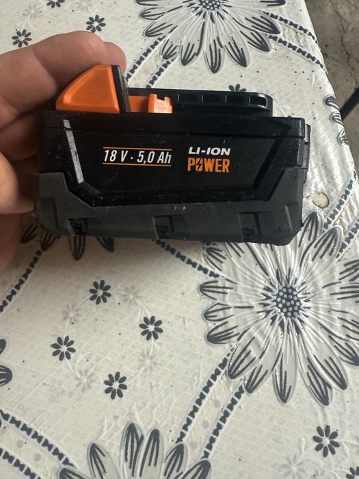 Акумулаторна батерия Milwaukee -BTI -18 V, 5 Ah, литиево-йонна