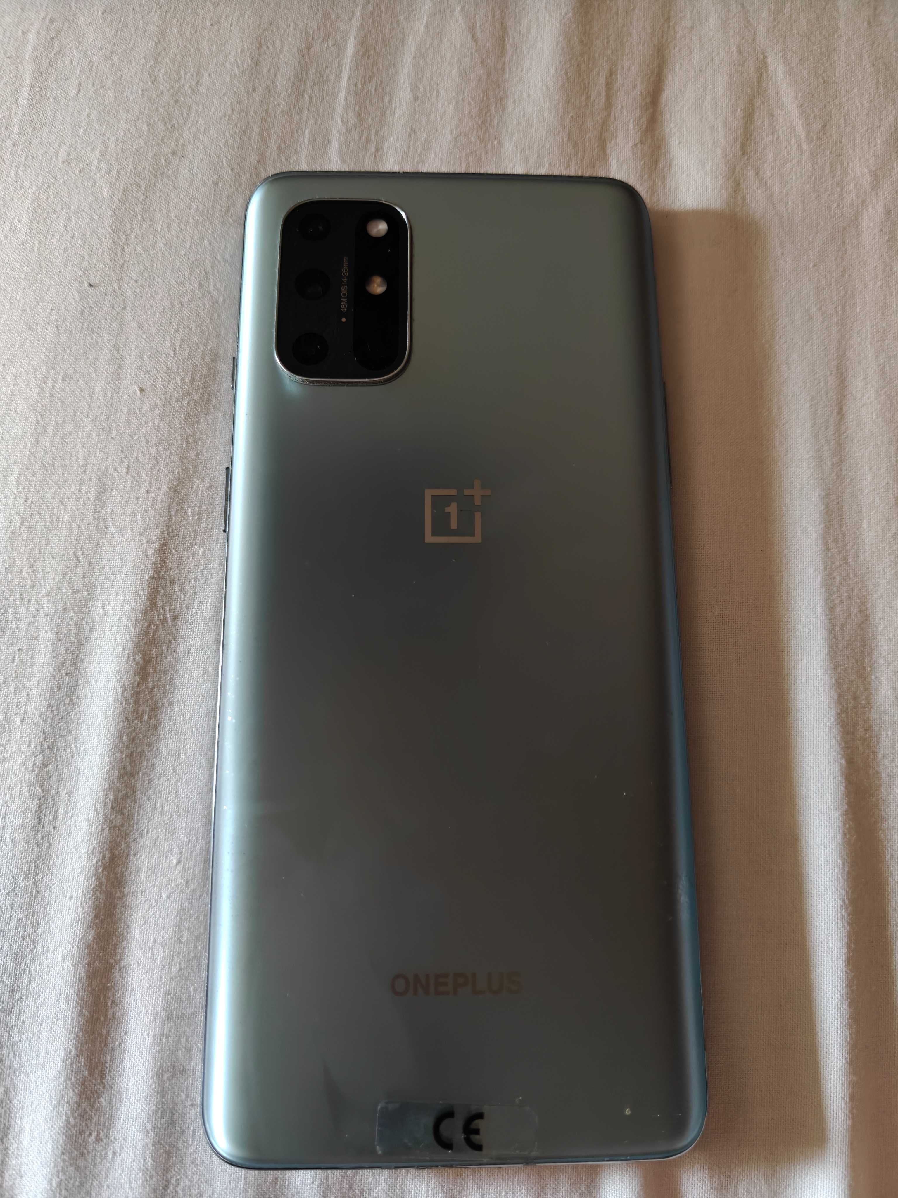 Telefon OnePlus 8T 128GB 6GB RAM second hand