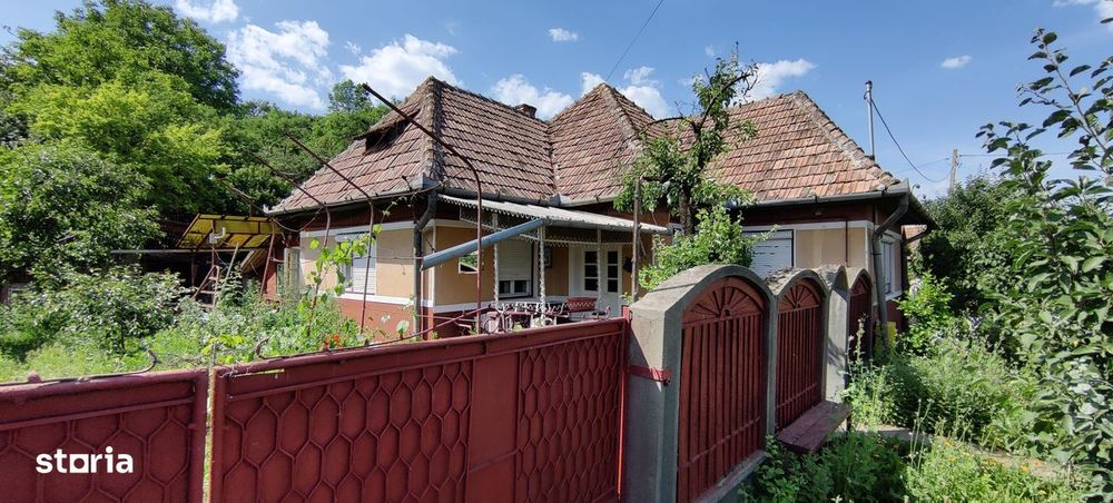 Casa cu 3 camere la Cucerdea