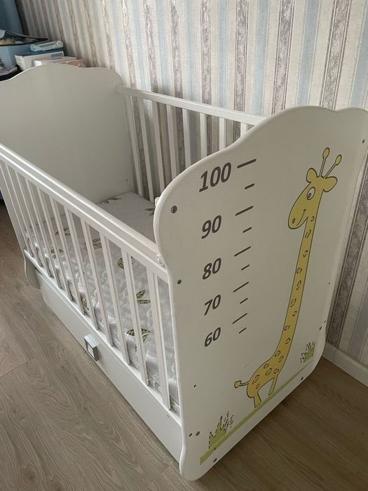 СРОЧНО продам манеж