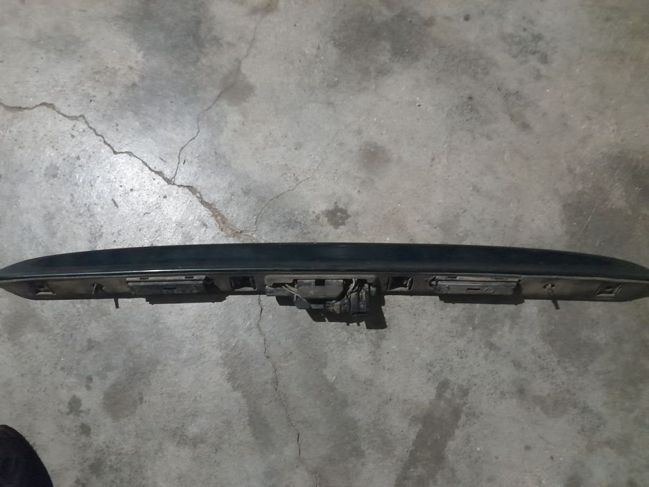 Лайстна на багажника от бмв Е46 320CI