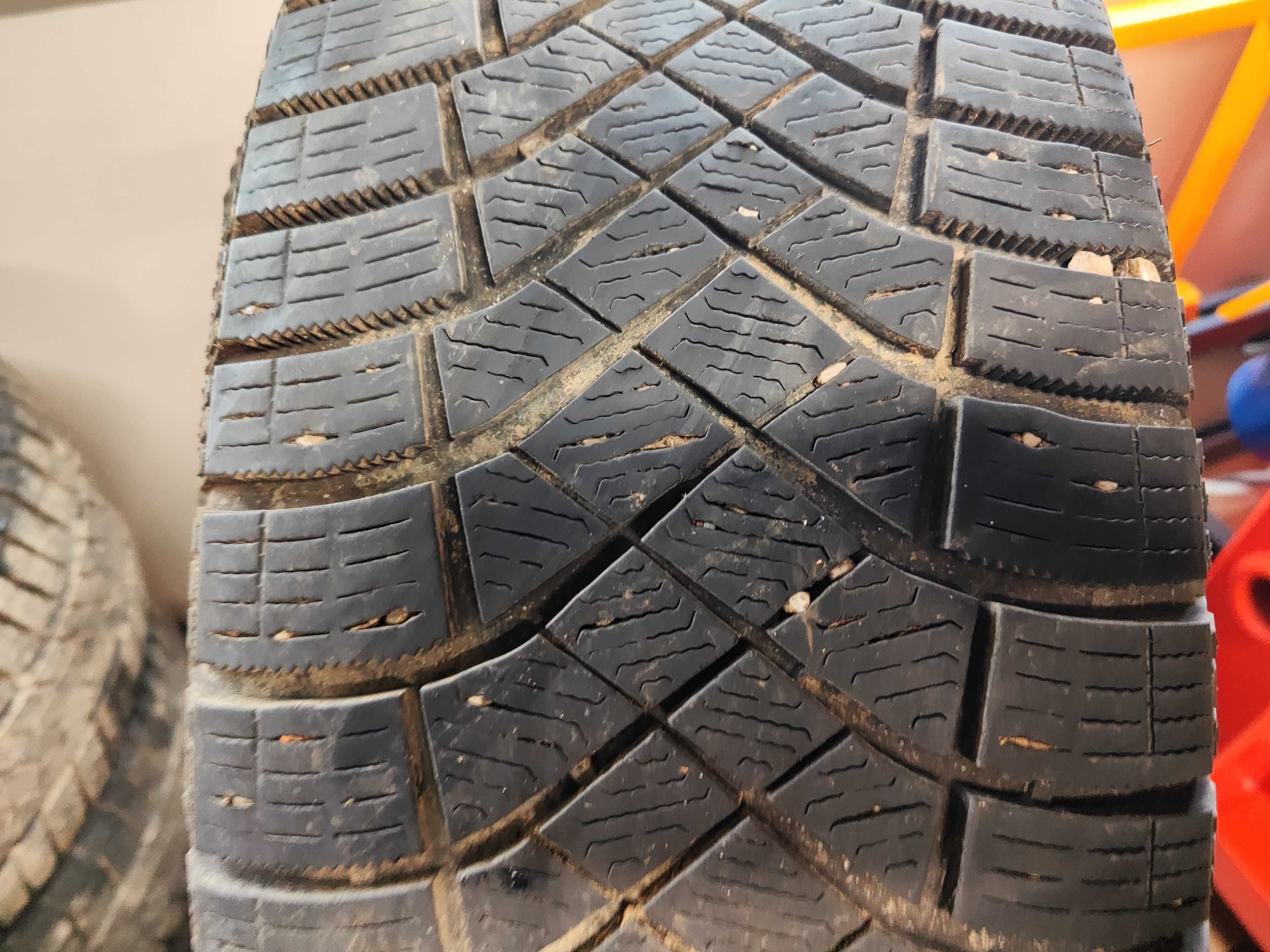 4бр. зимни гуми 225/65/17 Pirelli