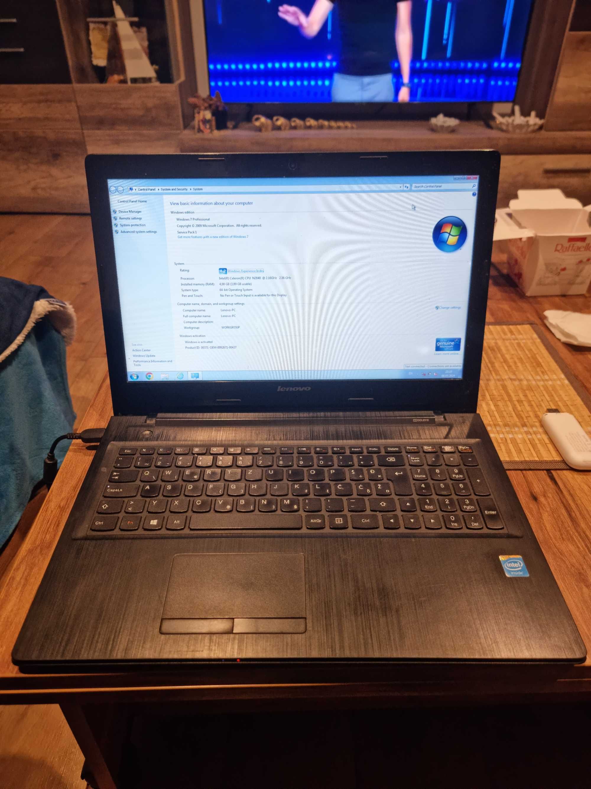 Laptop Lenovo G50-30 cu procesor Intel® Celeron