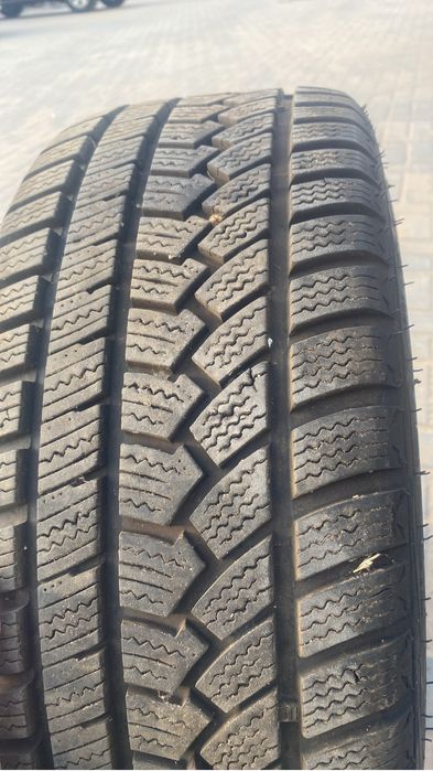 Шына с дисками  комплект