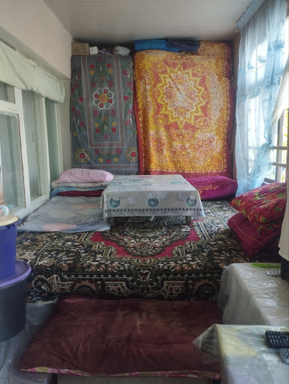 Chirchiq buston sanatoriyasida dom sotiladi narxi 50000 $ 3 xonali