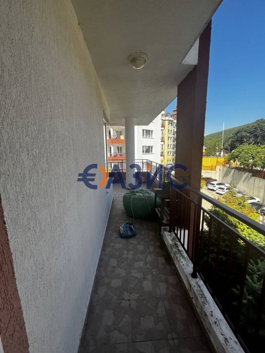 Продава се Двустаен апартамент в к.к. Елените - 74 кв.м за 676 €/кв.м - Снимка #9