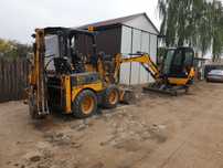 BobCat Miniexcavator Sapaturi Picon Compactor