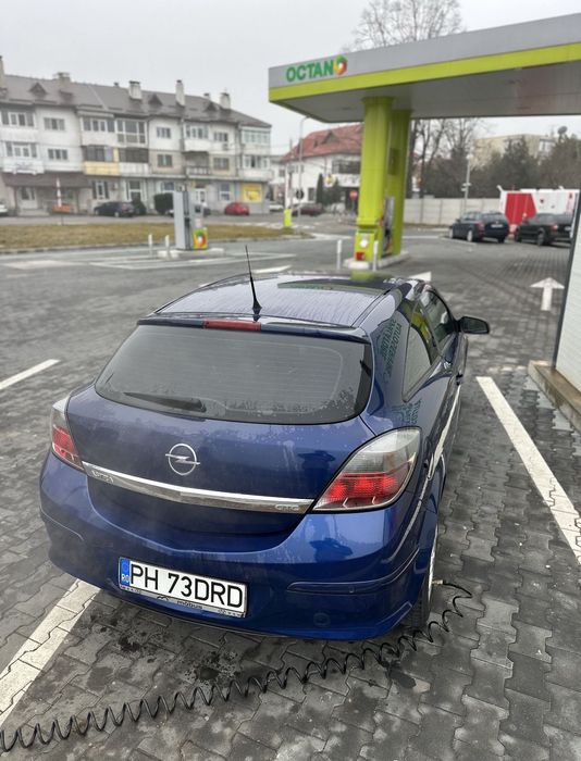 Vând  Opel astra gtc 1.4 benzina an 2008