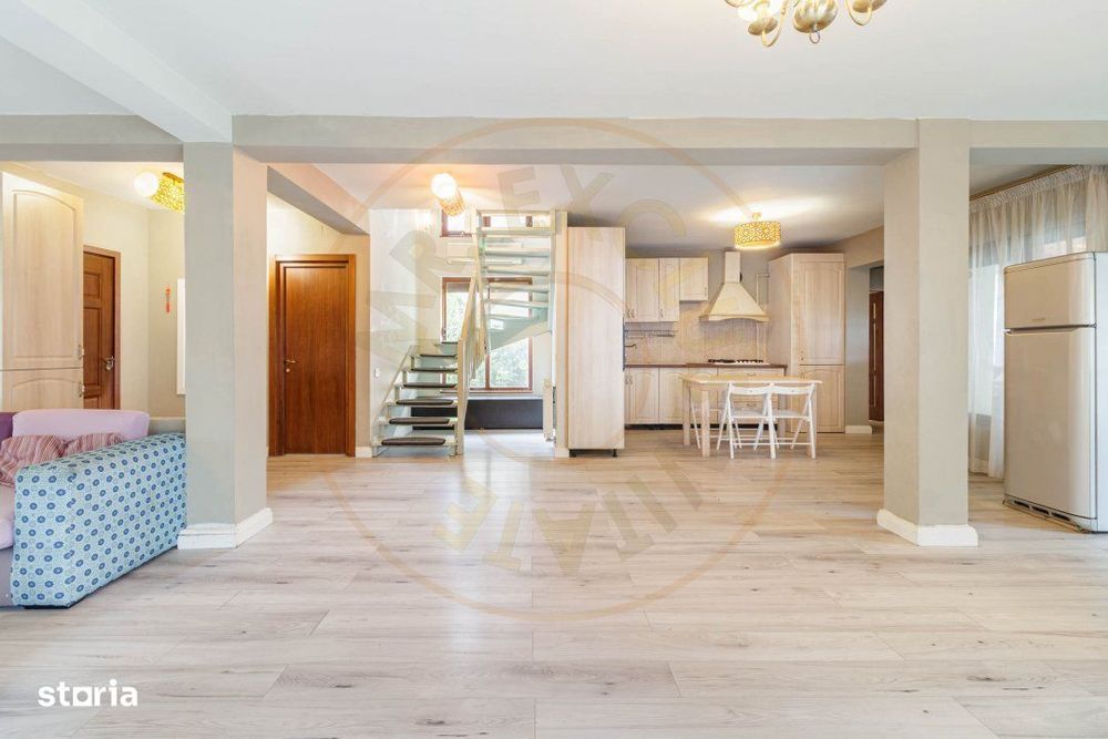 Casa spatioasa si luminoasa in Voluntari – Pipera, in complexul Rezi