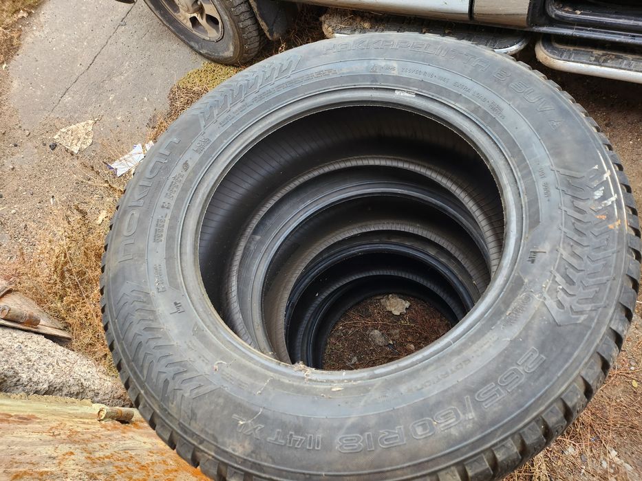 Резина нокиан хакапелита размер  265 60 R18