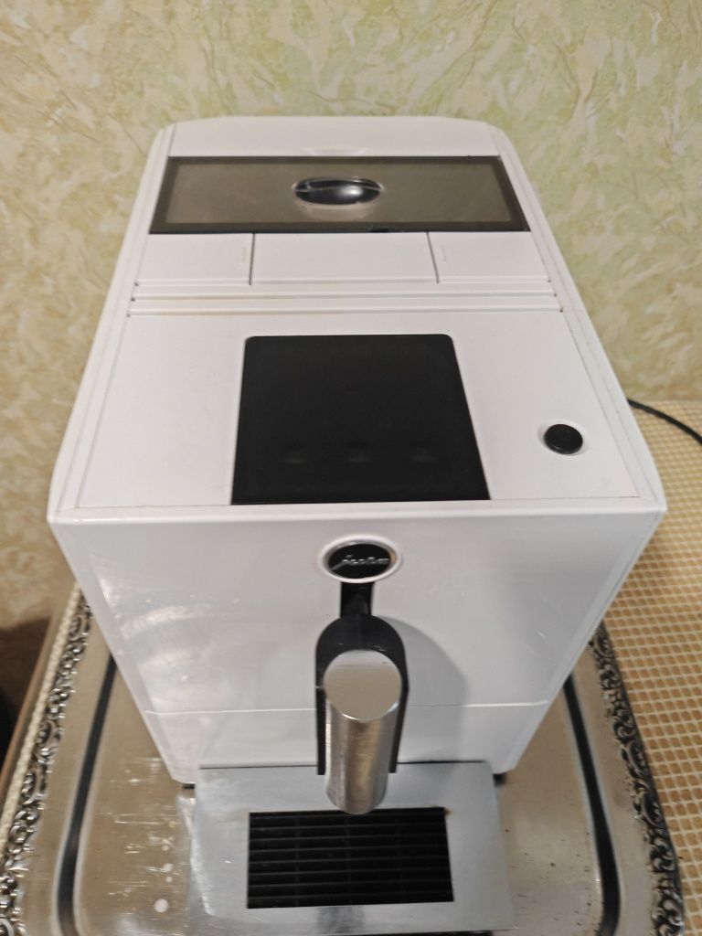 Jura A1 pianowhite