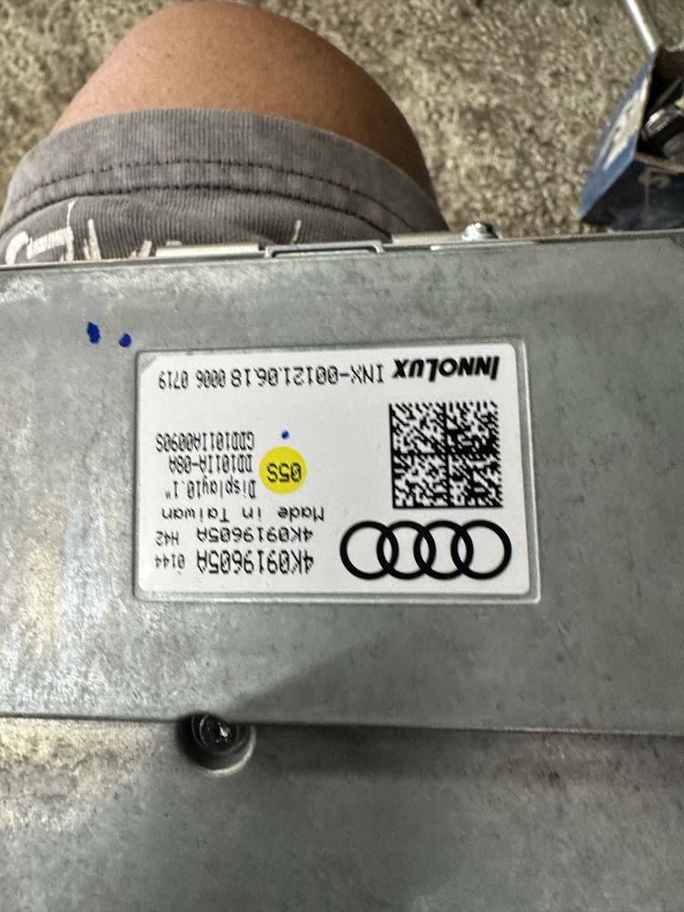 Led екран с тъч скрийн Lcd за Audi A6 A7 A8 след 2017г C8 4k1919605 G