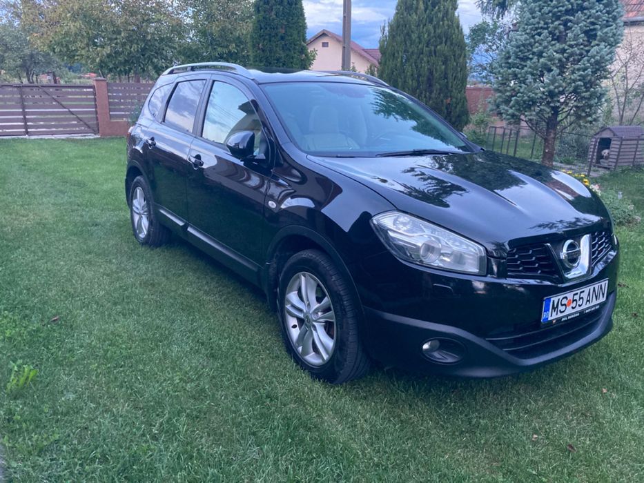 Nissan Qashqai+2