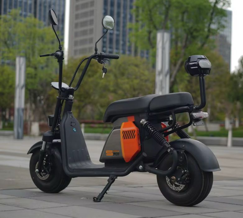 Scuter electric de copii