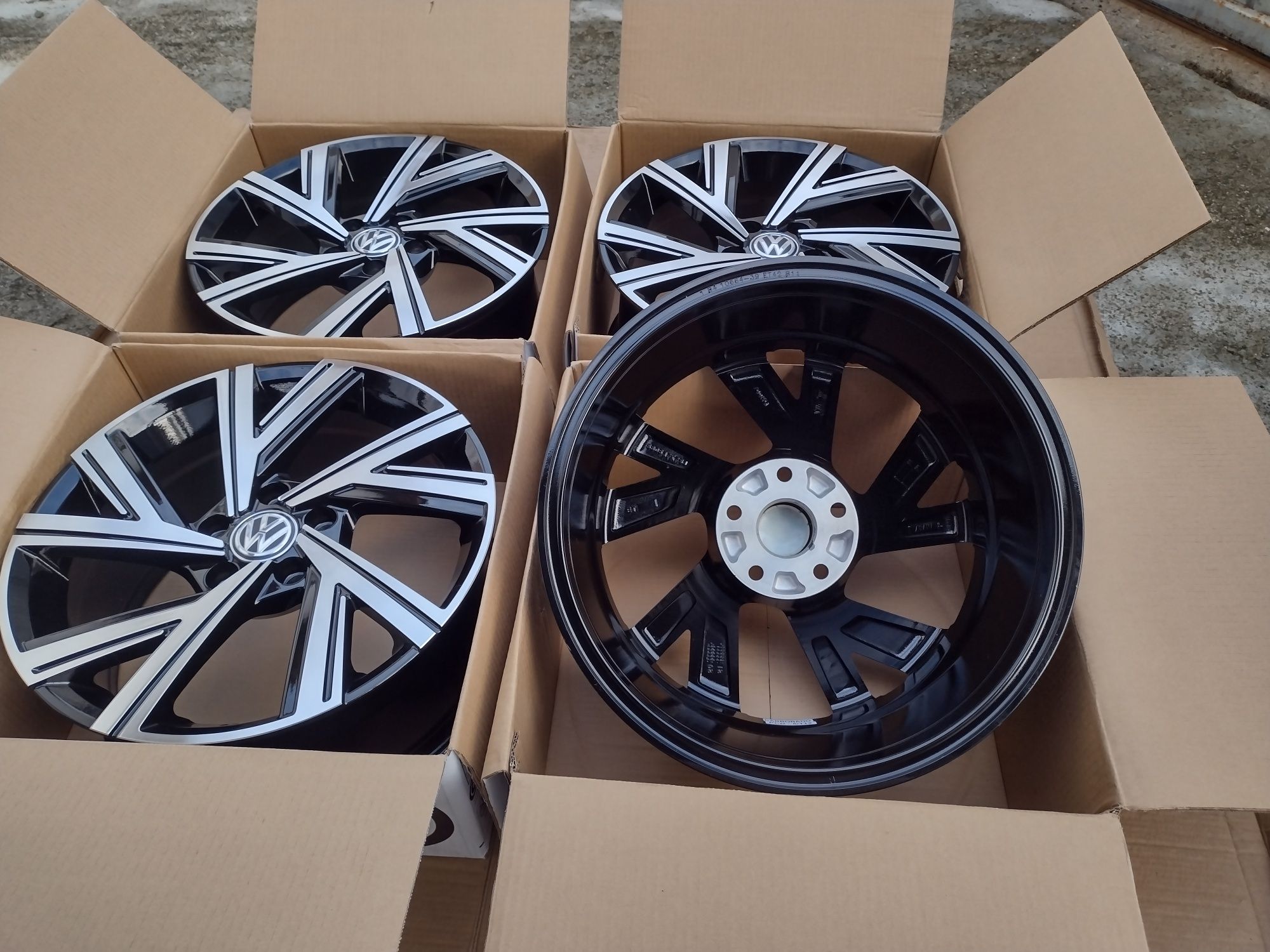 Jante 17 VW Golf 8, 7, 6, 5 Passat Tiguan Touran Sharan Jetta C