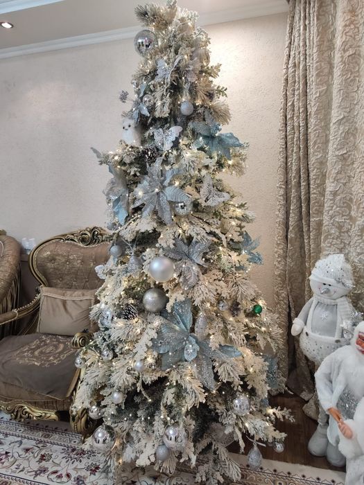 Ёлка заснеженная