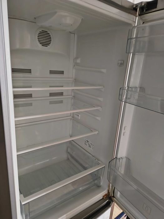 Combina frigorifica Beko, 287 l, Clasa A+, No Frost, H 184.5 cm