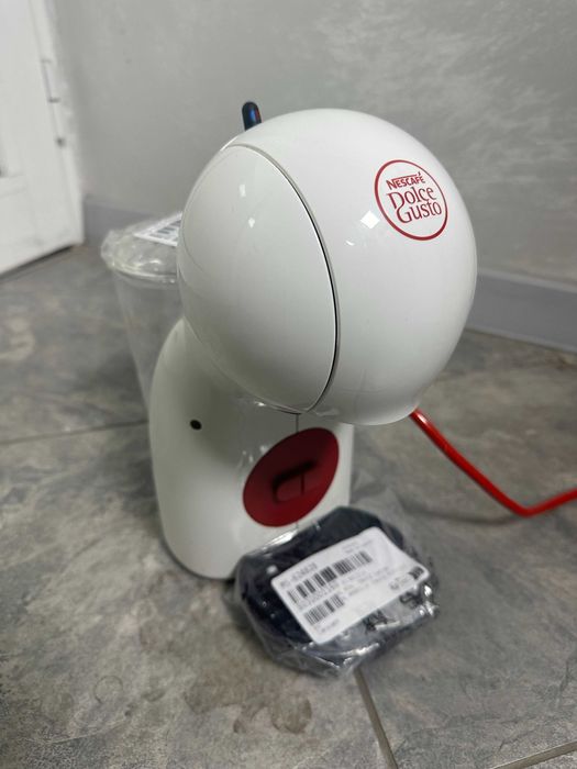 Капсулна кафемашина Krups Nescafe Dolce Gusto Piccolo XS