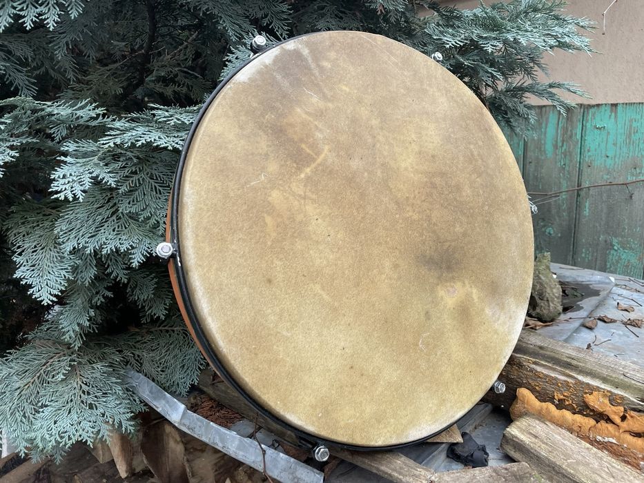 Vand toba/doba de Anul Nou/sarbatori cu membrana din piele de vitel