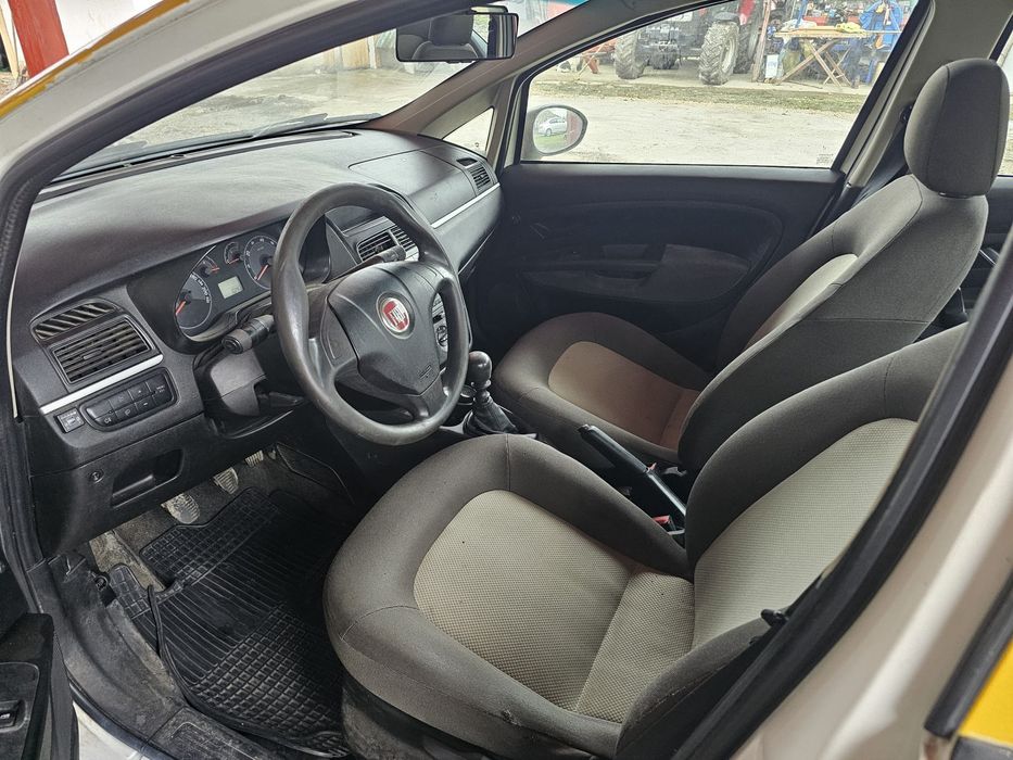 Vând Fiat Linea GPL