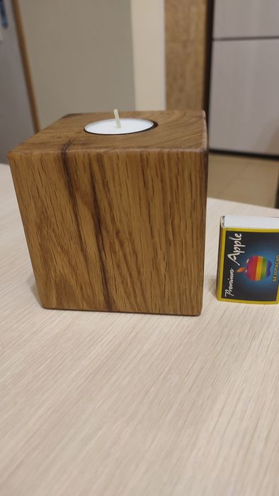 Свещник  от естествено дърво