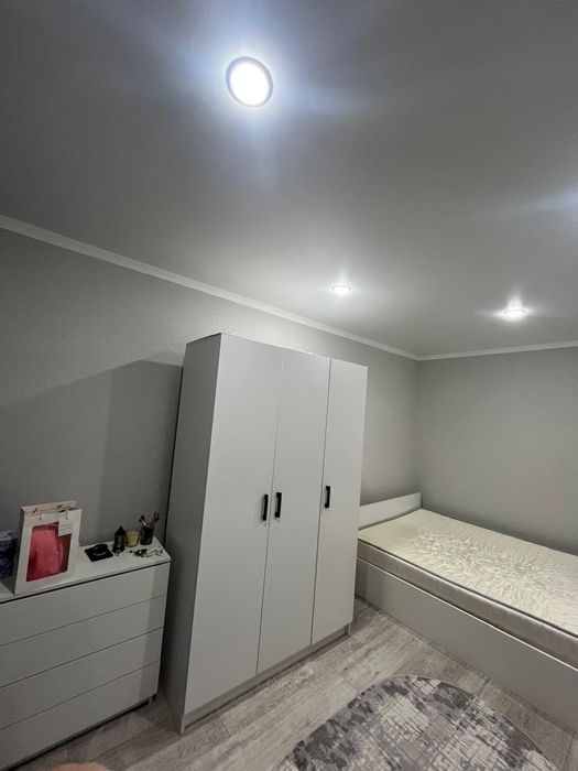 продам спальный гарнитур