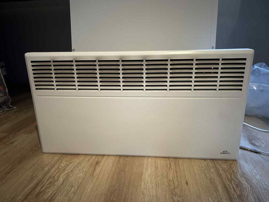 AIRELEC конвектор