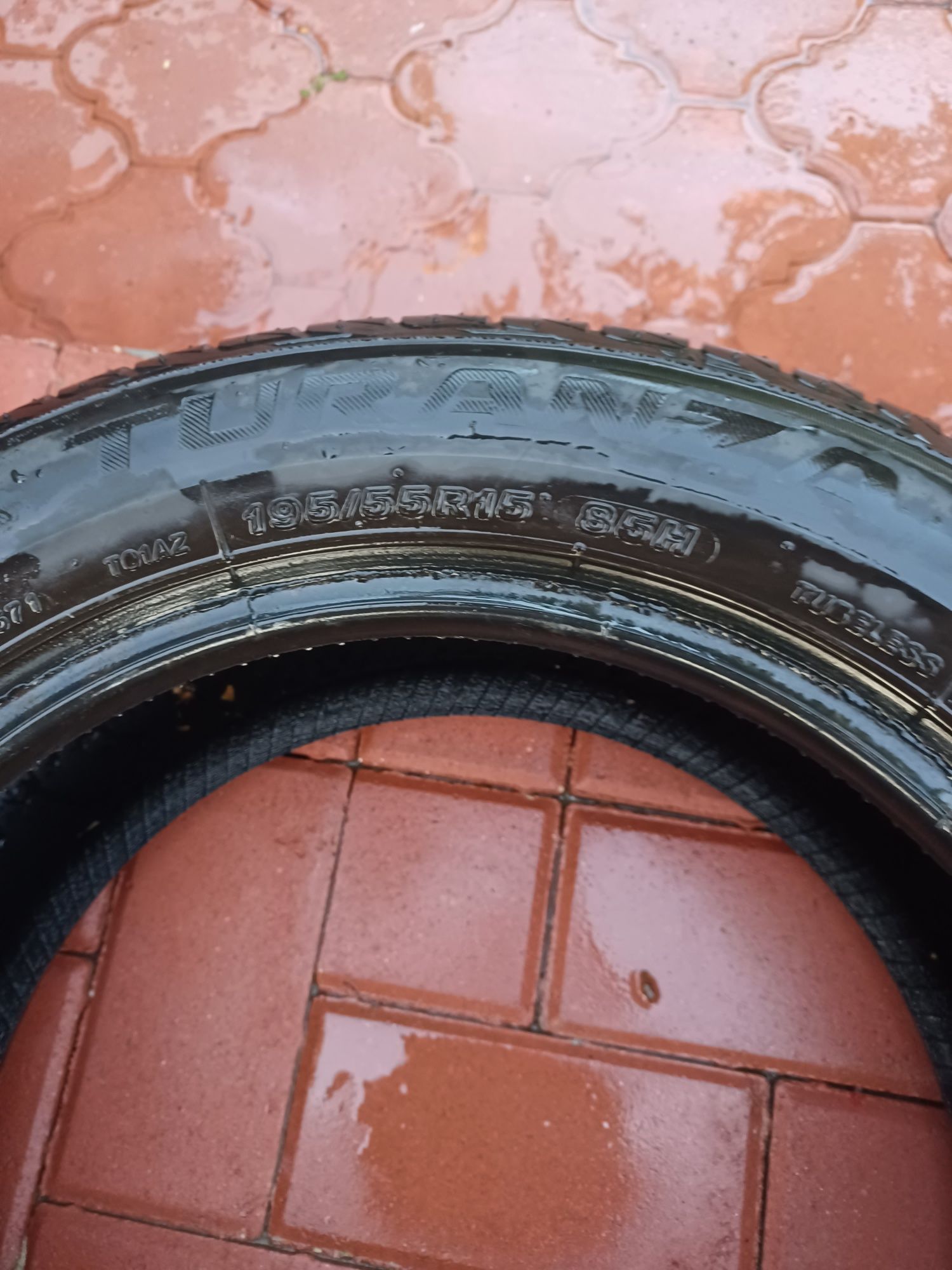 Anvelopa vara 195/55 R15