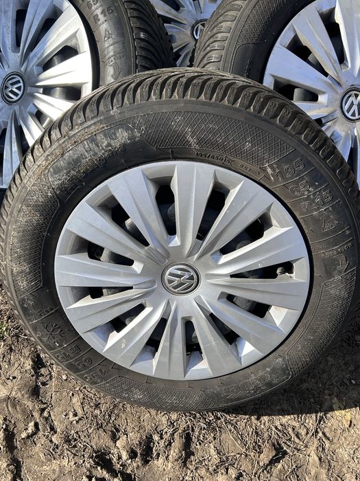 Vand set 4 roti iarna volkswagen 195/65/15 (echilibrate)